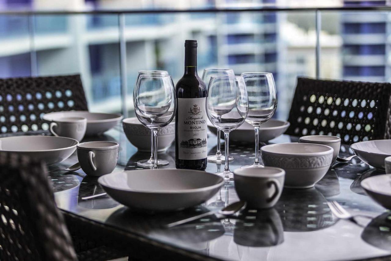 Apartamento Sea Senses Victoria Frente Al Mar Torrevieja Ngoại thất bức ảnh
