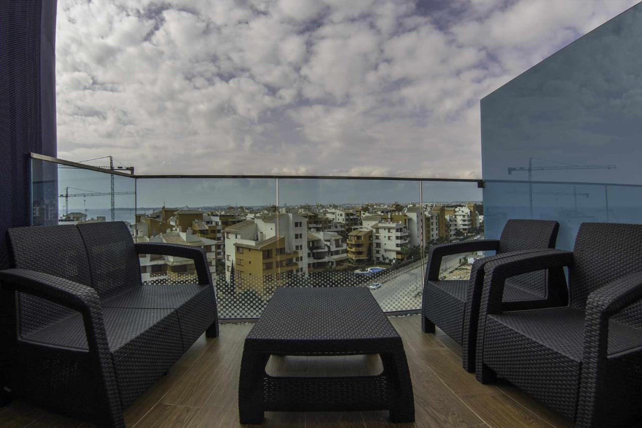 Apartamento Sea Senses Victoria Frente Al Mar Torrevieja Ngoại thất bức ảnh